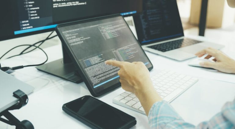 programmer-is-coding-and-programming-software-2023-11-27-05-29-48-utc programmer-is-coding-and-programming-software-2023-11-27-05-29-48-utc